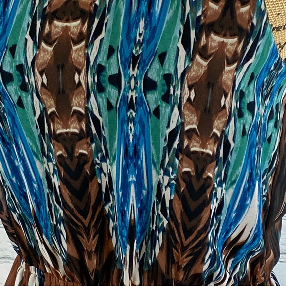 Romeo & Juliet Couture T Back High Lo Dress - Picture 2 of 2